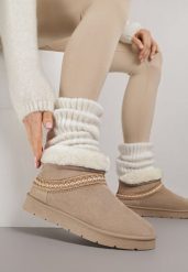 Ciemnobeżowe Wsuwane Śniegowce z Imitacji Zamszu Zdobione Haftem i Futerkiem Zetesse. Brązowe śniegowce damskie Born2be, z jeansu, bez zapięcia. Za 99.99 zł.