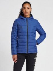 Kurtka damska Hummel Quilted North. Niebieskie kurtki sportowe damskie Hummel, l, bez wzorów, z materiału, bez ramiączek, z kapturem, outdoorowe. Za 265.50 zł.