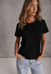 Czarny Bawełniany T-shirt o Klasycznym Kroju z Ozdobnymi Przeszyciami w Romby Luara. Czarne t-shirty damskie Renee, l, bez wzorów, z bawełny, casualowe, bez kołnierzyka, bez ramiączek. Za 59.99 zł.