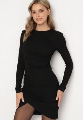 Czarna Prążkowana Sukienka z Wiskozą o Dopasowanym Kroju z Marszczeniem Hetarvia. Czarne sukienki damskie Born2be, na co dzień, l, bez wzorów, prążkowane, eleganckie, bez kołnierzyka, bez ramiączek, dopasowane. Za 149.99 zł.