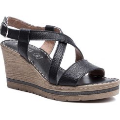 Sandały LASOCKI M064. Sandały damskie Lasocki, bez wzorów, bez obcasa, bez zapięcia. Za 159.99 zł.