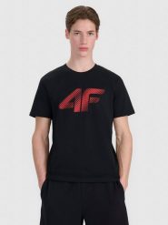 4F T-shirt regular z nadrukiem męski - czarny S. Czarne t-shirty męskie 4F, m, bez wzorów, z bawełny, bez kołnierzyka, bez ramiączek. Za 59.99 zł.