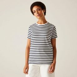 Koszulka turystyczna damska Bayletta. Białe bluzki damskie Regatta, bez wzorów, z jersey, casualowe, bez kołnierzyka, bez ramiączek. Za 138.00 zł.