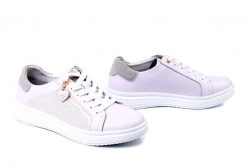 FILIPPO DP6860/26 WH biały, półbuty damskie. Białe półbuty damskie Filippo, bez wzorów, ze skóry, bez obcasa, bez zapięcia. Za 199.90 zł.