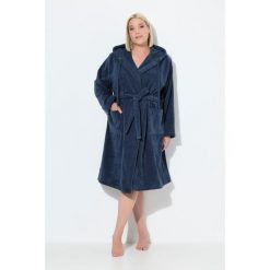 Damskie Szlafrok kaptur pasek trapezowy fason frotte. Niebieskie szlafroki damskie Ulla Popken, plus size, bez wzorów, z bawełny, plus size, bez ramiączek, bez kaptura. Za 349.99 zł.