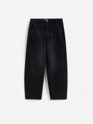 Jeansy barrel leg z przeszyciami - czarny. Czarne jeansy damskie Reserved, bez wzorów, z denimu. Za 199.99 zł.