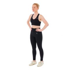 Damski zestaw sportowy Xtreme - legginsy sportowe + top sportowy - Czarny. Czarne legginsy damskie XTREME SOCKSWEAR, l, bez wzorów, na fitness i siłownię. Za 177.99 zł.