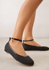 Czarne Balerinki ze Skórzaną Wkładką i Metaliczną Ozdobą Dorialori. Czarne balerinki damskie Renee, z aplikacjami, z jeansu, eleganckie, bez obcasa, bez zapięcia. Za 69.99 zł.