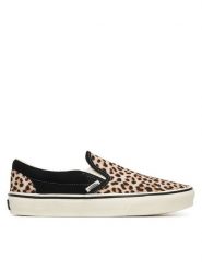 Vans Tenisówki Classic Slip-On VN000ED2YY61 Brązowy. Brązowe trampki i tenisówki damskie Vans, bez wzorów, z materiału, bez zapięcia. Za 339.99 zł.