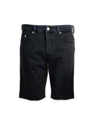 Calvin Klein Szorty | J30J315797 | Regular Short | Mężczyzna | Czarny. Czarne szorty męskie Calvin Klein, z aplikacjami, z bawełny. W wyprzedaży za 239.00 zł.