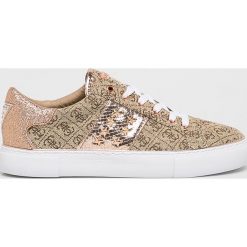 Guess Jeans - Buty. Żółte obuwie sportowe damskie Guess Jeans, z aplikacjami, z gumy, bez zapięcia, Adidas Advantage. W wyprzedaży za 339.90 zł.