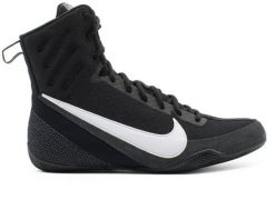 Nike Machomai 3 HF7333-001 Czarne 42,5. Czarne buty sportowe męskie Nike, bez wzorów, bez zapięcia. Za 405.00 zł.