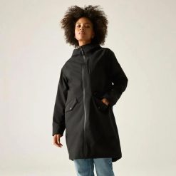 Parka dla kobiet Regatta Levita. Czarne parki damskie Regatta, m, bez wzorów, z materiału, z kapturem. Za 298.50 zł.