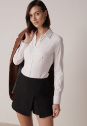 Czarne Spódnico-Szorty z Wysokim Stanem Zdobione Rozcięciem Crethoesa. Czarne szorty damskie Born2be, z aplikacjami, z materiału, z podwyższonym stanem. Za 79.99 zł.