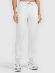 4f Spodnie damskie 4F CAS F1659 chłodny jasny szary melanż 4FWMM00TTROF1659 27M M. Szare spodnie dresowe damskie 4F, bez wzorów, sportowe. Za 129.98 zł.