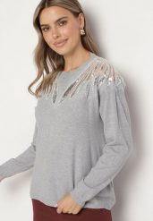 Szary Sweter z Wiskozą Cekinami i Koralikami Nevalanna. Szare swetry nierozpinane damskie Born2be, m, bez wzorów, z jeansu, klasyczne, bez kołnierzyka, bez ramiączek. Za 84.99 zł.