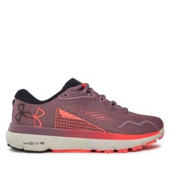 Buty do biegania Under Armour. Fioletowe obuwie sportowe damskie Under Armour, bez wzorów, bez zapięcia, do biegania. Za 689.99 zł.