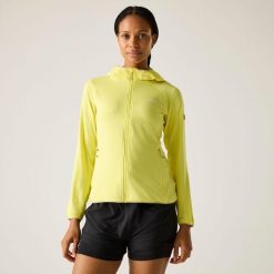 Damska bluza polarowa Huntdale z kapturem i zamkiem błyskawicznym. Żółte bluzy damskie Regatta, bez wzorów, z elastanu, bez ramiączek, z kapturem. W wyprzedaży za 169.99 zł.