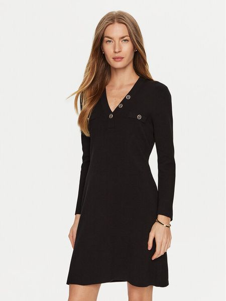 TWINSET Sukienka dzianinowa 241TP3094 Czarny Regular Fit. Czarne sukienki damskie Twinset, s, bez wzorów, z dzianiny, bez kołnierzyka, bez ramiączek. Za 649.99 zł.