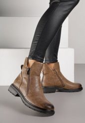 Jasnobrązowe Asymetryczne Botki Zdobione Suwakiem i Wycięciami w Cholewce Balles. Brązowe botki damskie Born2be, z aplikacjami, z jeansu, eleganckie, bez obcasa, na płaskiej podeszwie, bez zapięcia. Za 169.99 zł.