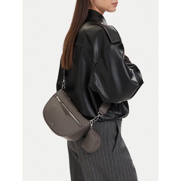 Torebka JENNY. Szare listonoszki damskie Jenny, bez wzorów, bez dodatków. Za 129.99 zł.
