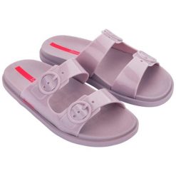 Klapki basenowe damskie Ipanema Follow Fem. Czerwone klapki damskie Ipanema, bez wzorów, z materiału, bez obcasa, bez zapięcia. Za 226.00 zł.