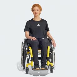 Koszulka Training Adaptive Workout. Białe bluzki damskie Adidas, xs, bez wzorów, z materiału, sportowe, bez kołnierzyka, bez ramiączek. W wyprzedaży za 99.50 zł.