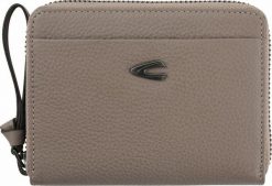Camel Active CAMEL ACTIVE skórzany portfel damski 299-703-21 RFID. Brązowe portfele damskie Camel Active. Za 279.00 zł.