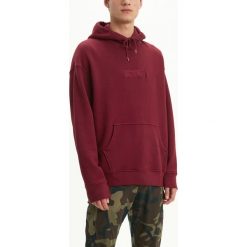 Levi's Bluza Czerwony. Czerwone bluzy męskie Levi's®, m, bez wzorów, z bawełny, bez ramiączek, bez kaptura. Za 326.95 zł.