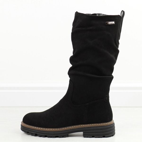 Czarne sue wysokie botki damskie na traperze M.Daszyński Sa259-3. Czarne botki damskie M.Daszyński, na jesień, bez wzorów, z polaru, eleganckie, z okrągłym noskiem, bez obcasa, bez zapięcia. Za 249.00 zł.