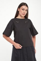 T-shirt damski ażurowy Targa WEEKEND MAX MARA. T-shirty damskie Weekend Max Mara, s, w ażurowe wzory, bez kołnierzyka, bez ramiączek. Za 679.00 zł.