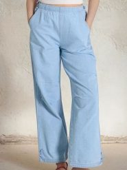 Jeansy parachute - niebieski. Niebieskie jeansy damskie Sinsay, bez wzorów, z jeansu. W wyprzedaży za 35.99 zł.