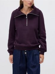 Bluza z wysokim golfem - ciemnofioletowy. Fioletowe bluzy damskie Reserved, l, bez wzorów, z bawełny, bez ramiączek, bez kaptura. Za 119.99 zł.