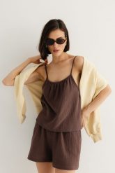 TOP BELLA CZEKOLADOWY L - Flawless. Brązowe topy damskie Flawless, l, bez wzorów, ze skóry, bez kołnierzyka, bez ramiączek. Za 229.00 zł.