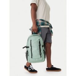 Plecak Quiksilver. Zielone plecaki męskie Quiksilver, bez wzorów, sportowe. Za 219.99 zł.