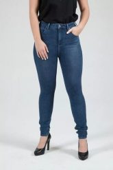 LEE SCARLETT DAMSKIE SPODNIE JEANSOWE JEANSY BLUE LUX L30LETLS 112106492. Niebieskie jeansy damskie Lee, bez wzorów, z jeansu. Za 189.99 zł.