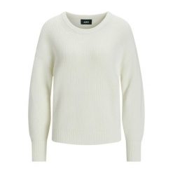 Damski sweter z długim rękawem JJXX mila twist. Białe swetry nierozpinane damskie JJXX, na zimę, bez wzorów, bez kołnierzyka, bez ramiączek. Za 225.00 zł.