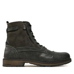 Trzewiki Mustang. Szare botki męskie Mustang, bez wzorów, bez obcasa, bez zapięcia. Za 379.99 zł.