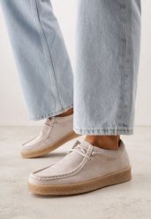 Beżowe Zamszowe Półbuty ze Skórzaną Wkładką i Ozdobnymi Przeszyciami Olenos. Brązowe półbuty damskie Born2be, bez wzorów, z dresówki, bez obcasa, bez zapięcia. Za 189.99 zł.