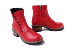MANITU 960341-04 rot, botki damskie. Czerwone botki damskie Manitu, na zimę, bez wzorów, bez obcasa, bez zapięcia. Za 454.90 zł.