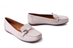 GEOX D84BMA 00046 C1122 papyrus, czółenka damskie. Brązowe czółenka damskie Geox, bez wzorów, bez obcasa, bez zapięcia. Za 363.93 zł.