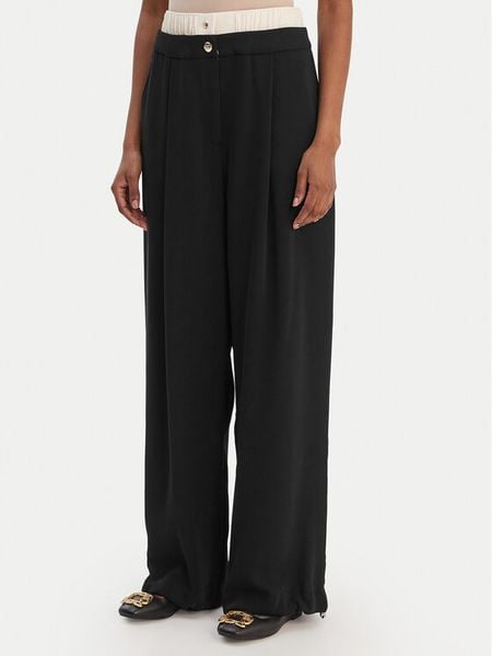 Liu Jo Sport Spodnie materiałowe TA6150 TS923 Czarny Regular Fit. Czarne spodnie materiałowe damskie Liu Jo Sport, bez wzorów, z materiału, sportowe. Za 689.99 zł.