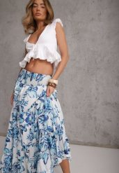 Niebieska Letnia Spódnica z Bawełny w Kwiaty Zdobiona Kaskadowymi Przeszyciami Mereros. Niebieskie spódnice damskie Renee, na lato, m, z aplikacjami, z bawełny, boho, maxi, koszulowe. Za 89.99 zł.