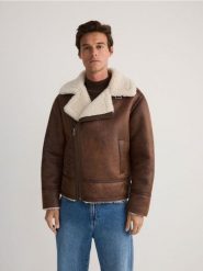 Kurtka z kożuchem - brązowy. Brązowe kurtki męskie Reserved, l, bez wzorów, ze skóry, bez kaptura. W wyprzedaży za 119.99 zł.
