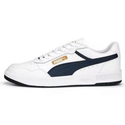 Buty do chodzenia męskie Puma Court Ultra. Białe buty sportowe męskie Puma, bez wzorów, z materiału, bez zapięcia, trekkingowe. W wyprzedaży za 262.85 zł.