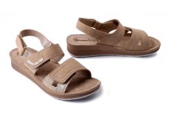INBLU FC-61 026 piaskowy, sandały damskie. Brązowe sandały damskie Inblu, bez wzorów, bez obcasa, bez zapięcia. Za 71.99 zł.