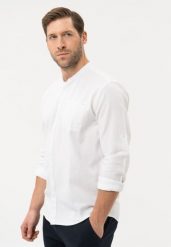 Bawełniana koszula, Regular Fit, K-BASTO. Białe koszule męskie Volcano, m, bez wzorów, z bawełny, klasyczne, bez kołnierzyka, bez ramiączek. Za 159.99 zł.