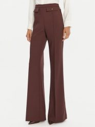 Elisabetta Franchi Spodnie materiałowe PA-121-56E2-V380 Brązowy Regular Fit. Brązowe spodnie materiałowe damskie Elisabetta Franchi, bez wzorów, z materiału. Za 1,299.00 zł.
