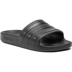 Klapki adidas - adilette Aqua F35550 Cblack/Cblack/Cblack. Czarne klapki damskie Adidas, bez wzorów, z tworzywa sztucznego, bez obcasa, bez zapięcia. Za 79.95 zł.