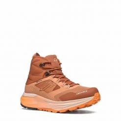 Damskie buty trekkingowe Tecnica Agate S Mid. Brązowe obuwie trekkingowe damskie TECNICA, z lycry, bez zapięcia. Za 898.00 zł.